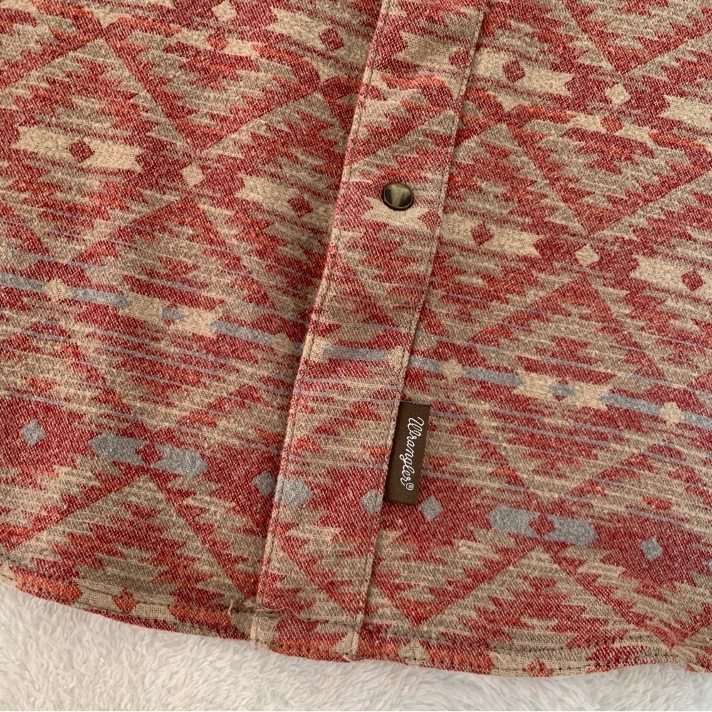 Men’s XXL WRANGLER RETRO Premium Aztec Tan Red Western Pearl Snap Button Up Top - Picture 4 of 7